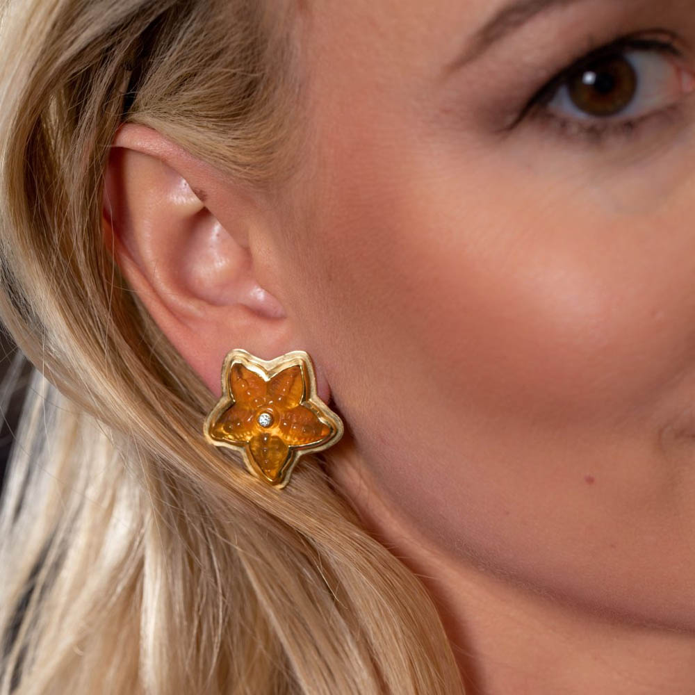 Fire Opal Starfish Earrings in Yellow Gold 18K image 3