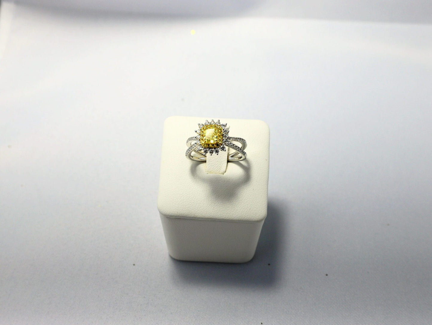 Sunshine Cocktail Ring image 1