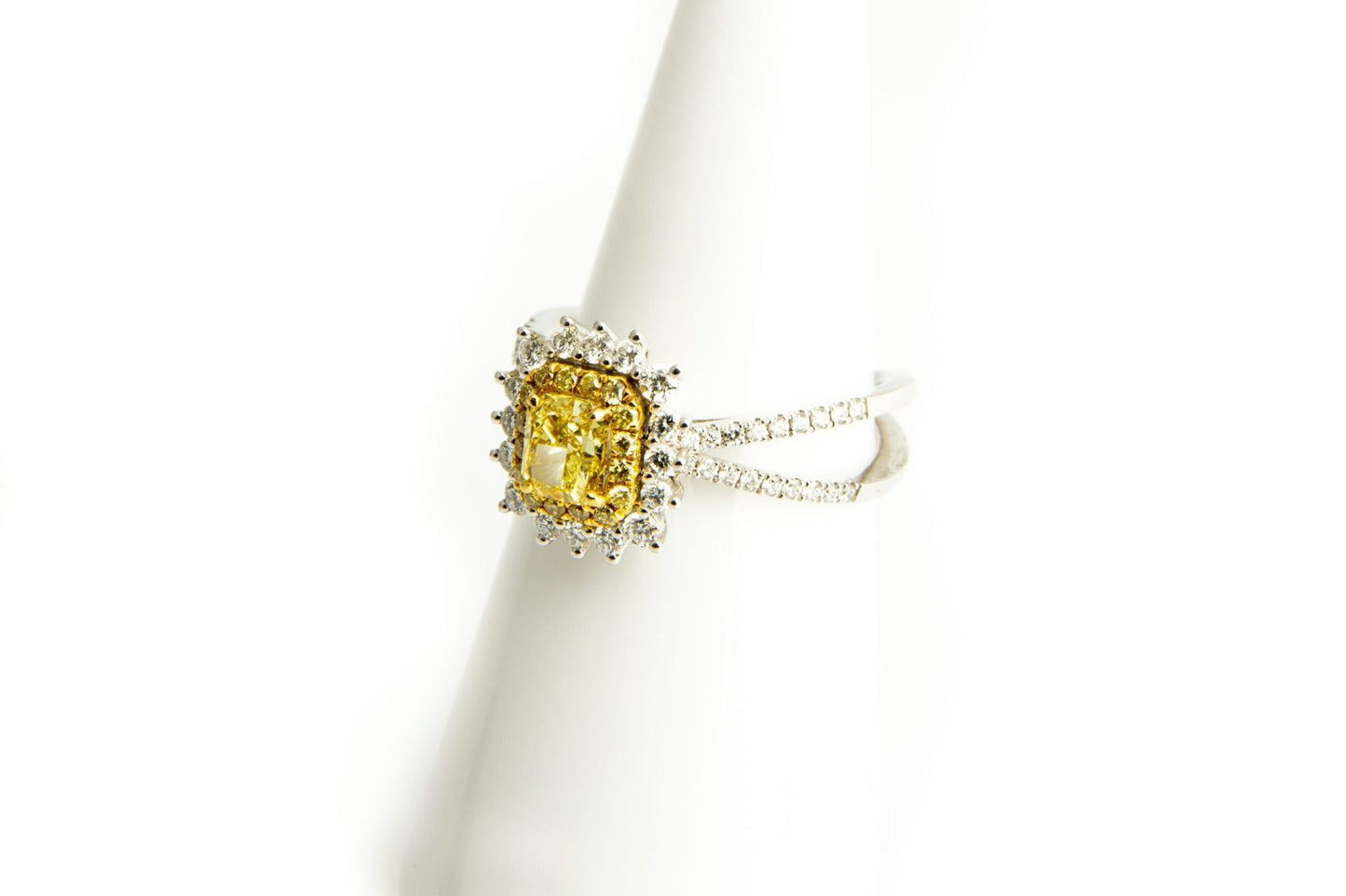 Sunshine Cocktail Ring image 9